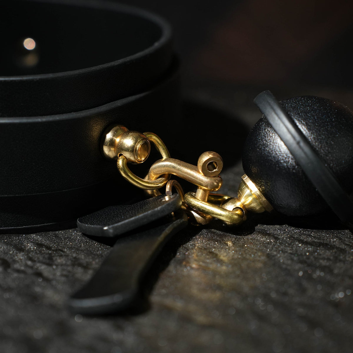 Pan Classic Double Cowhide Collar With Bell (no voice)