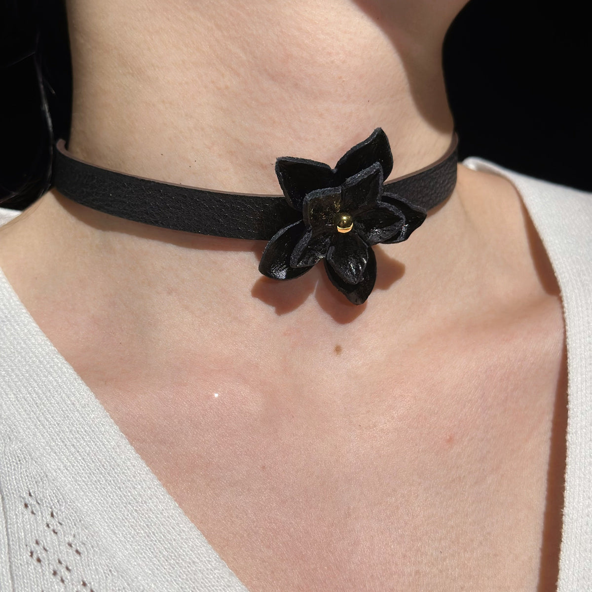 Coeus Black / Red Leather Flower Choker