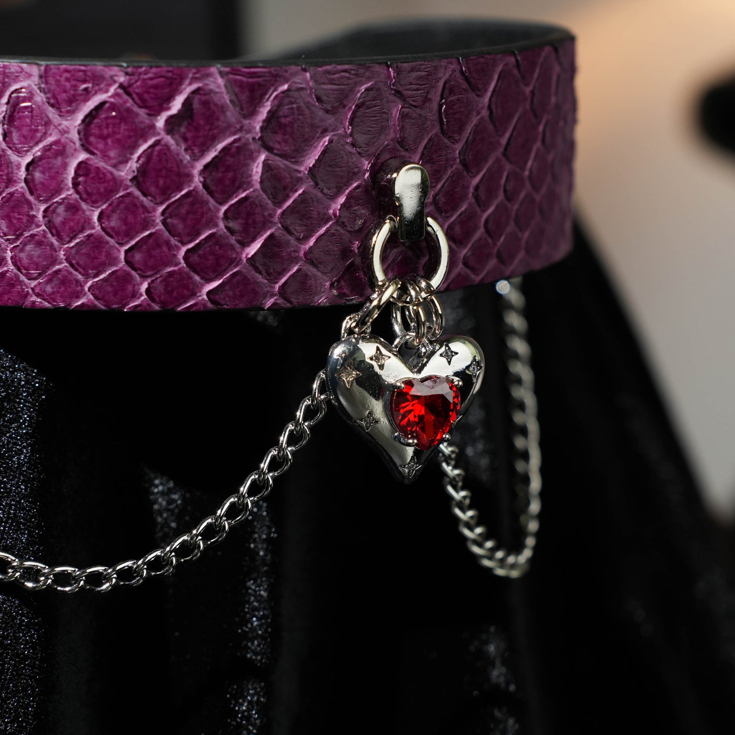 Hydra Double Gold Chain Choker with Heart Pendant (Purple)