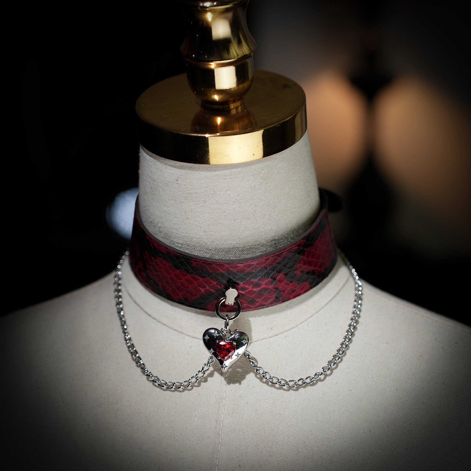 Hydra Double Gold Chain Choker with Heart Pendant