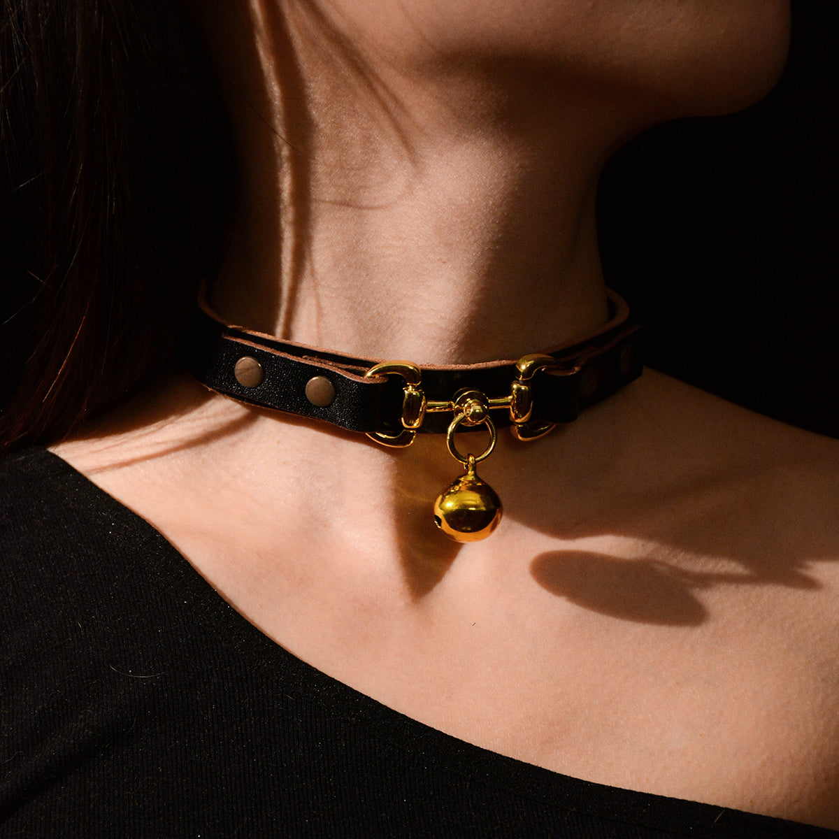 Theia White/Black Bell Choker