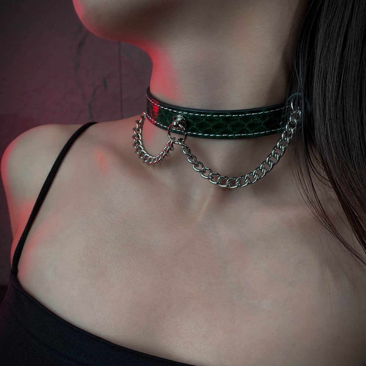 Echo Double Chain Green Choker